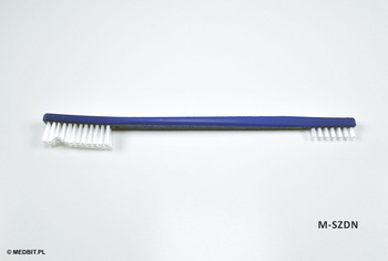 Double-sided nylon brush for cleaning tools