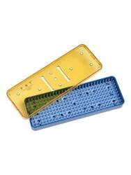 Conteneur de stérilisation mononiveau en polymère Ultem® avec couvercle perforé et tapis en silicone 19x7x2 cm FST